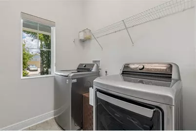 5722 Silver Sun Dr, Apollo Beach, FL 33572 - Photo 9