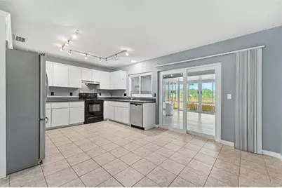 14806 Morning Drive, Lutz, FL 33559 - Photo 7
