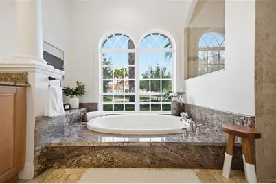 9409 Tree Tops Lake Road, Tampa, FL 33626 - Photo 29