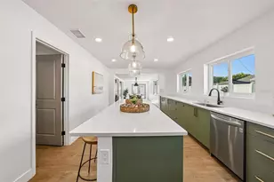 13700 86th Ave, Seminole, FL 33776 - Photo 19