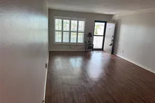 6400 46th Ave N, Kenneth City, FL 33709 - Photo 3