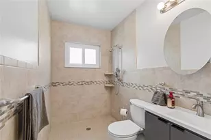 9771 37th St N, Pinellas Park, FL 33782 - Photo 3