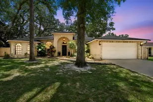 3602 Arlington Oaks Ct, Tampa, FL 33618 - Photo 3