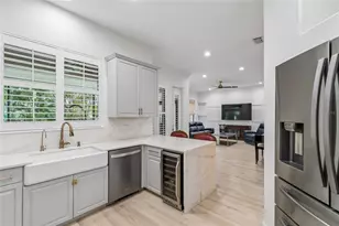 3602 Arlington Oaks Ct, Tampa, FL 33618 - Photo 21