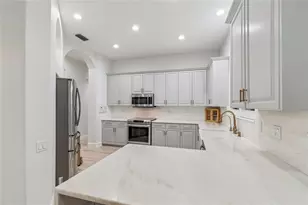 3602 Arlington Oaks Ct, Tampa, FL 33618 - Photo 23