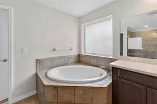 13519 Palmera Vista Dr, Riverview, FL 33579 - Photo 37