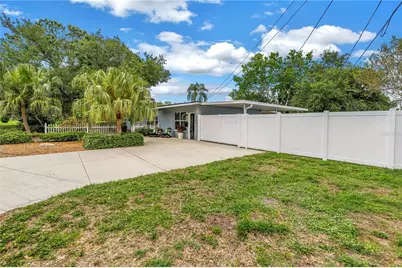 7400 19th Avenue N, Saint Petersburg, FL 33710 - Photo 77