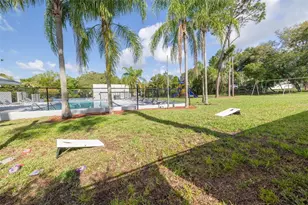 1472 Bay View St, Tarpon Springs, FL 34689 - Photo 43