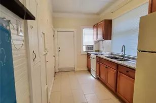 305 Woodrow Ave, Largo, FL 33770 - Photo 11