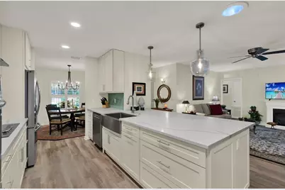 6625 Baybrooks Circle, Tampa, FL 33617 - Photo 15