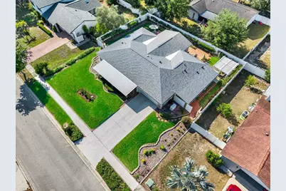 6625 Baybrooks Circle, Tampa, FL 33617 - Photo 51