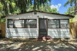 611 Short St, Plant City, FL 33563 - Photo 1
