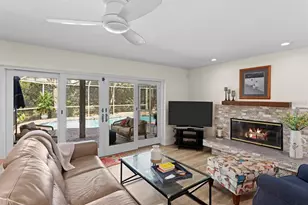 1107 Glenn Ln, Safety Harbor, FL 34695 - Photo 17