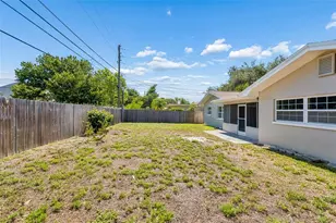 2272 Habersham Dr, Clearwater, FL 33764 - Photo 31