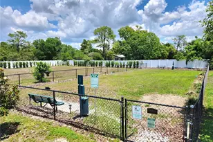 1679 Wynford Cir, Tavares, FL 32778 - Photo 25