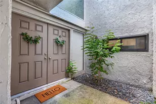 4203 Fairway Run, Tampa, FL 33618 - Photo 5