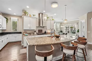 6617 Park Strand Dr, Apollo Beach, FL 33572 - Photo 9