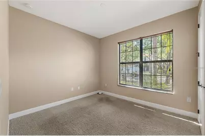 20329 Hertiage Point, Tampa, FL 33647 - Photo 5