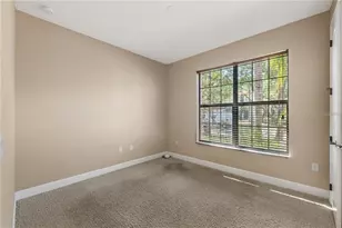 20329 Hertiage Point, Tampa, FL 33647 - Photo 5