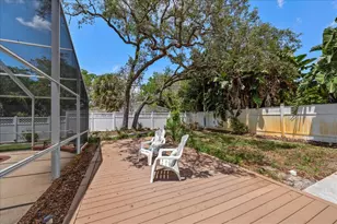 802 Allamanda Dr, Largo, FL 33770 - Photo 41