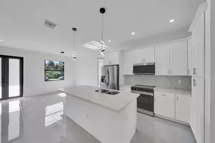 81 Flamingo Blvd, Port Charlotte, FL 33954 - Photo 5