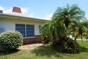 4350 Tahitian Gardens Cir, Holiday, FL 34691 - Photo 19