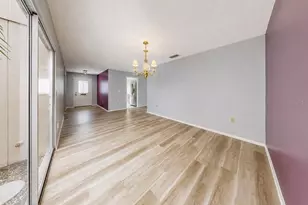 3506 Auburn Ct, Sarasota, FL 34231 - Photo 5