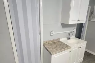 407 S Jupiter Ave, Clearwater, FL 33755 - Photo 5