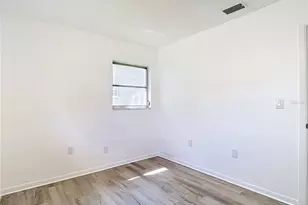 4119 E 98th Ave, Tampa, FL 33617 - Photo 29