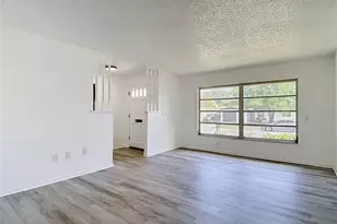 4119 E 98th Ave, Tampa, FL 33617 - Photo 15