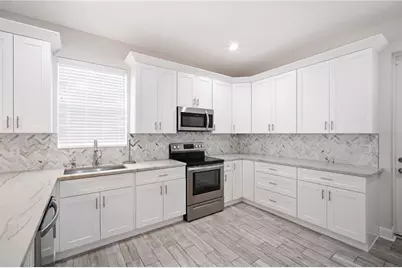 2904 Banza Street, Tampa, FL 33605 - Photo 7