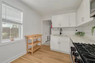 845 21st Ave S, Saint Petersburg, FL 33705 - Photo 11