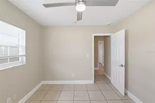 4612 Snook Dr, Tampa, FL 33617 - Photo 13