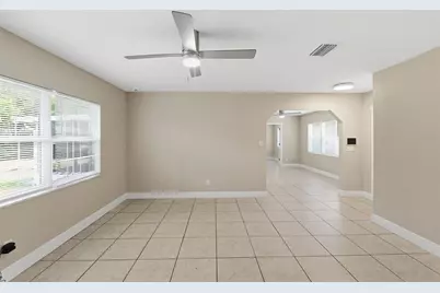 4612 Snook Drive, Tampa, FL 33617 - Photo 5