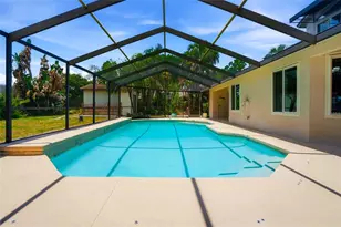 2715 Mock Orange Ct, Valrico, FL 33594 - Photo 45
