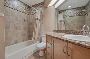 2715 Mock Orange Ct, Valrico, FL 33594 - Photo 35