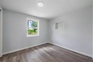 636 Stremma Rd, Largo, FL 33770 - Photo 13