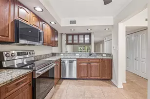 2533 Dolly Bay Dr, Palm Harbor, FL 34684 - Photo 7