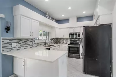 380 Rosalind Lane, Oldsmar, FL 34677 - Photo 9