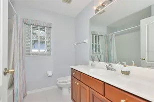 951 Villeroy Greens Dr, Sun City Center, FL 33573 - Photo 41