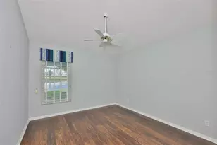 951 Villeroy Greens Dr, Sun City Center, FL 33573 - Photo 37