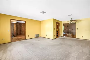 10657 Del Prado Dr E, Largo, FL 33774 - Photo 21
