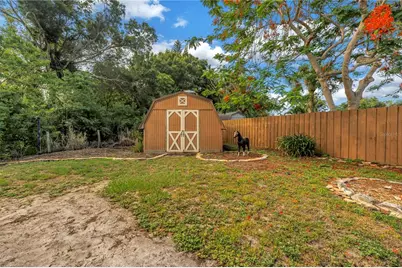 10657 Del Prado Drive E, Largo, FL 33774 - Photo 51