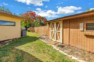 10657 Del Prado Dr E, Largo, FL 33774 - Photo 53