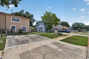 14024 Village Terrace Dr, Tampa, FL 33624 - Photo 35