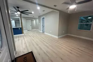 1615 39th St S, Saint Petersburg, FL 33711 - Photo 13