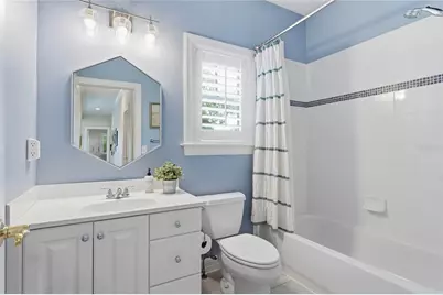 2612 W Wyoming Avenue, Tampa, FL 33611 - Photo 39