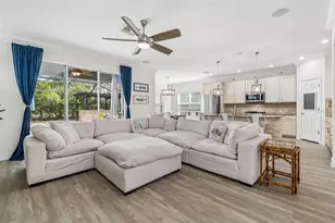 16214 Bayberry View Dr, Lithia, FL 33547 - Photo 9