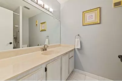 5975 Terrace Park Drive N #204, Saint Petersburg, FL 33709 - Photo 21
