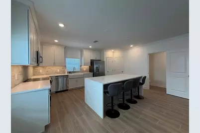 1523 W Chestnut Street, Tampa, FL 33607 - Photo 3